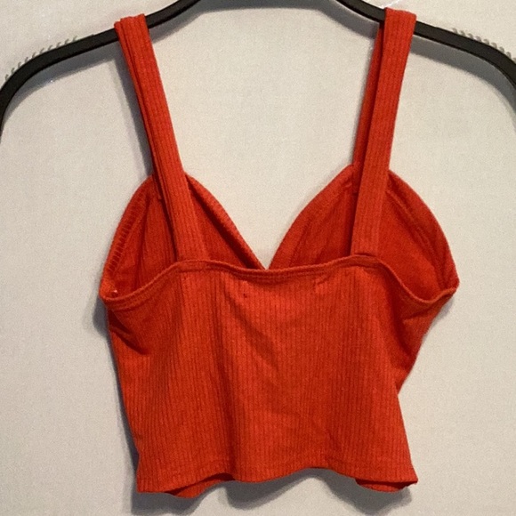 Revamped sweetheart neckline tank size small - Picture 3 of 6